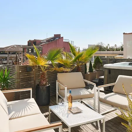 Apartamento 3 Bedrooms - Jacuzzi - Center